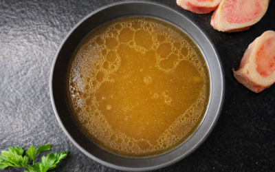 Knochenbrühe: Einfaches Rezept & Schritt für Schritt Anleitung